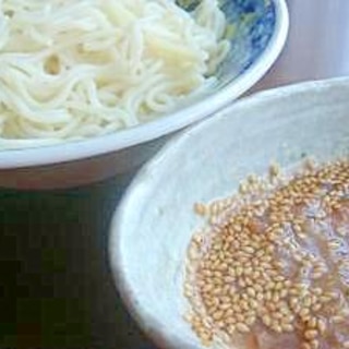 韓国冷麺で梅胡麻つけ麺